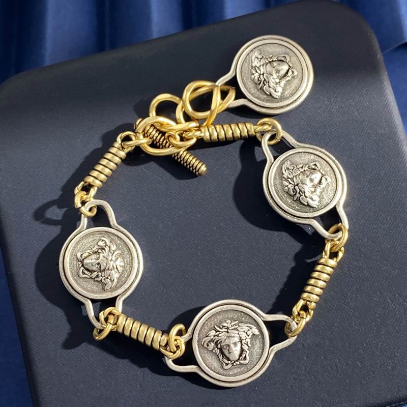 Versace Bracelet 06yxs06